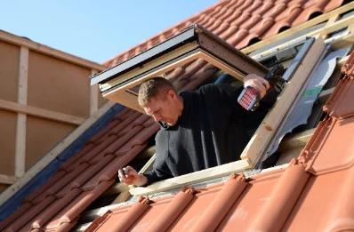 Pose de fenêtres de toit Velux à Lalandelle